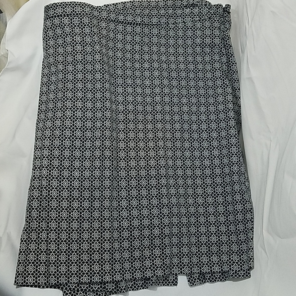 Catherine's Black and White Skirt